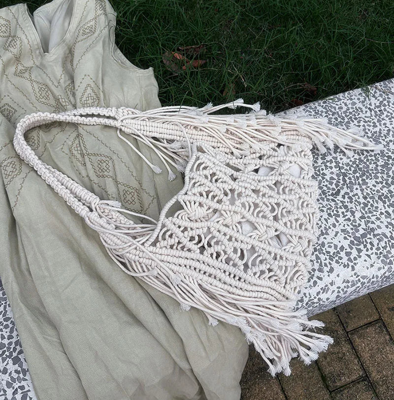 New Bohemian Hand-woven Bag Tote Hollow Beach Bags For Women Handbag Handmade Woven Shoulder Bag Summer Travel Bag