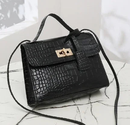 Hand Bags for Women. This Set of Women's Bags Is a Great Combination of Style and Functionali Bag Messenger Handbags