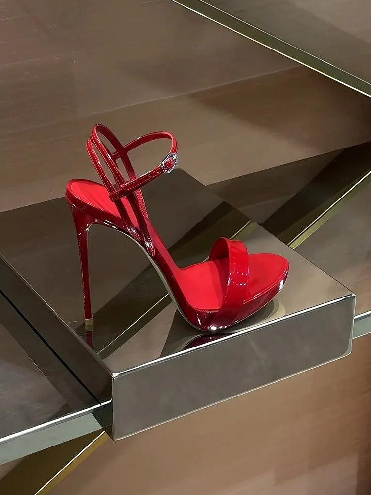 Sexy European-style high-heeled women's shoes, 2026 new model, elegant and sophisticated, open-toe fashionable sandals