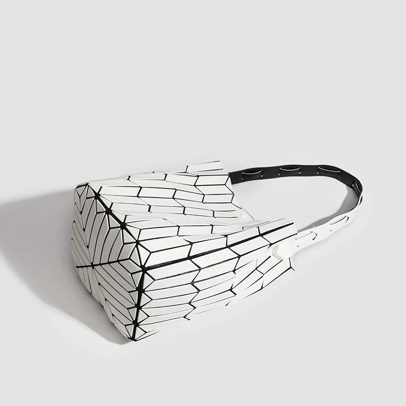 Large Capacity Geometric Diamond Work Bag Handheld Basket Bucket Bag Summer Handbag Women's Single Shoulder Underarm Bag