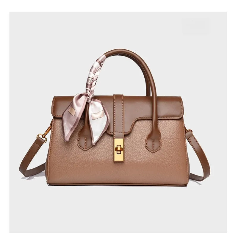 Fashionable and minimalist handbag for women, high-end crossbody bag, large capacity commuting handbag for women