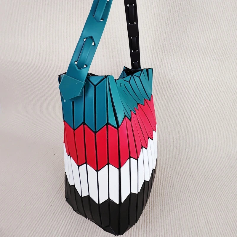 Large Capacity Geometric Diamond Work Bag Handheld Basket Bucket Bag Summer Handbag Women's Single Shoulder Underarm Bag