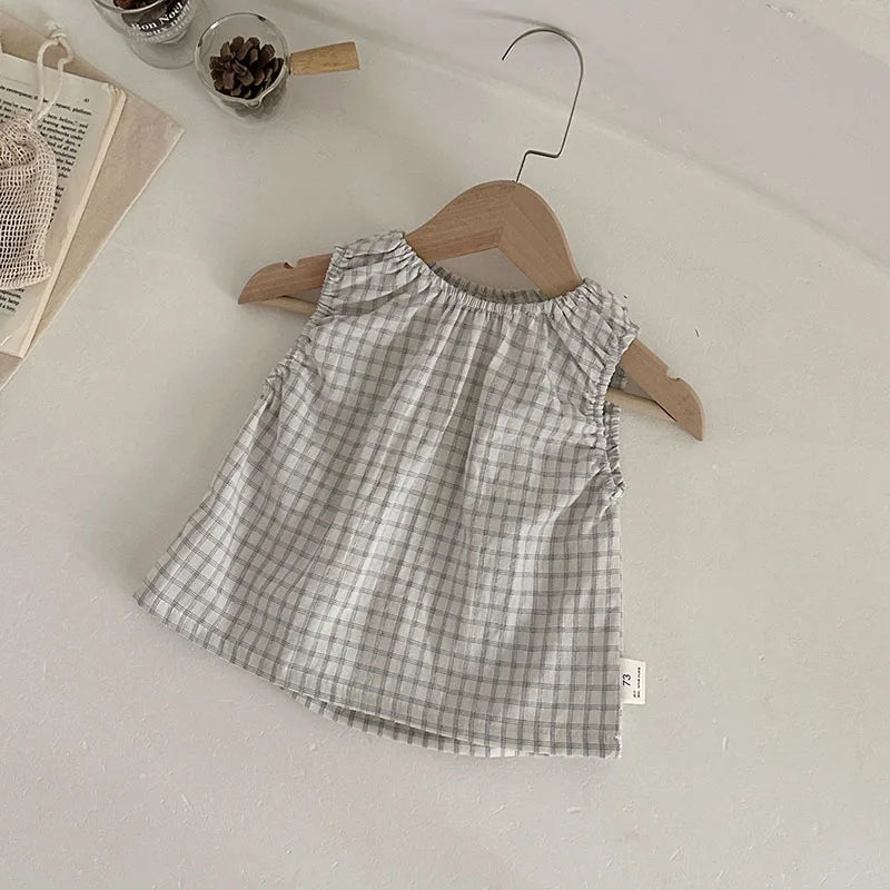 New Summer Baby Clothes Set 6-24M Cute Grid Toddler Girls Sleeveless Top+Bloomer Minimalist Loose Infant Outfit 2PCS