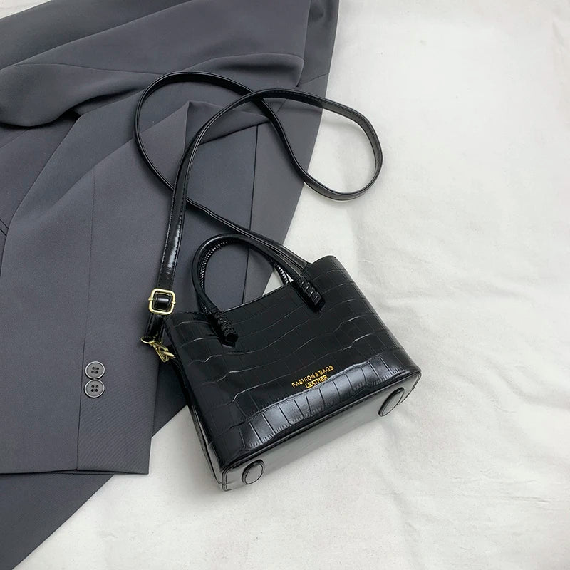 Classic Handbag Women's Bag Black Crocodile Pattern Crossbody Bag Female Pu Leather Commute Bag Top Brand Small Shoulder Bag
