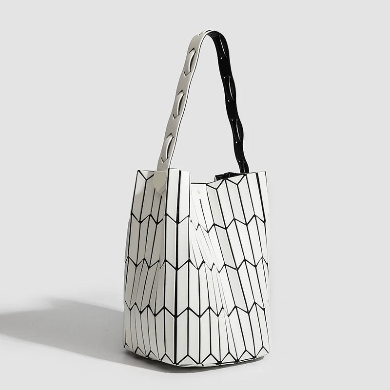 Large Capacity Geometric Diamond Work Bag Handheld Basket Bucket Bag Summer Handbag Women's Single Shoulder Underarm Bag