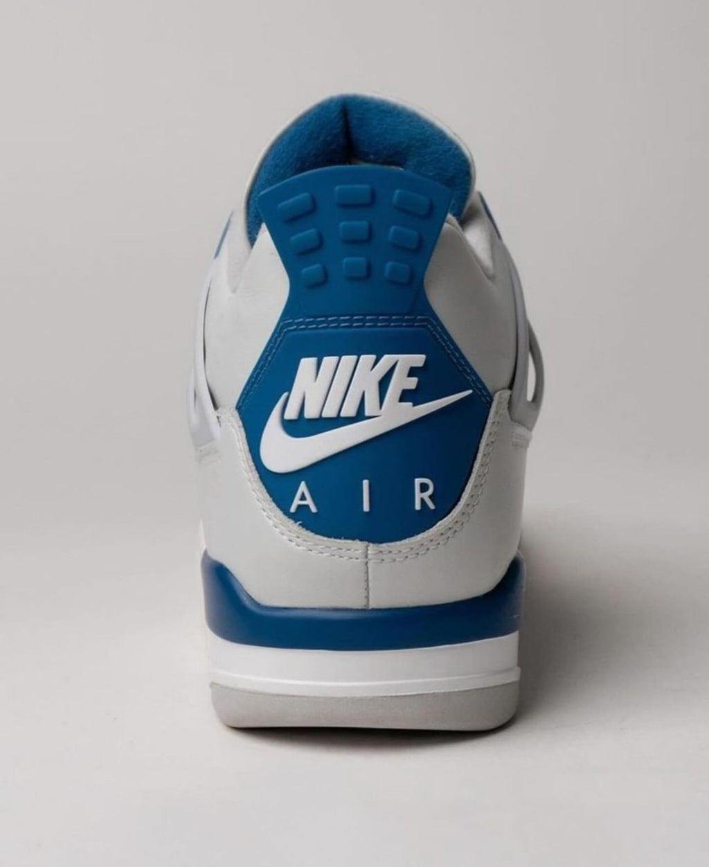 Air Jordan 4 Retro 'Military Blue' - Vintress Fashion