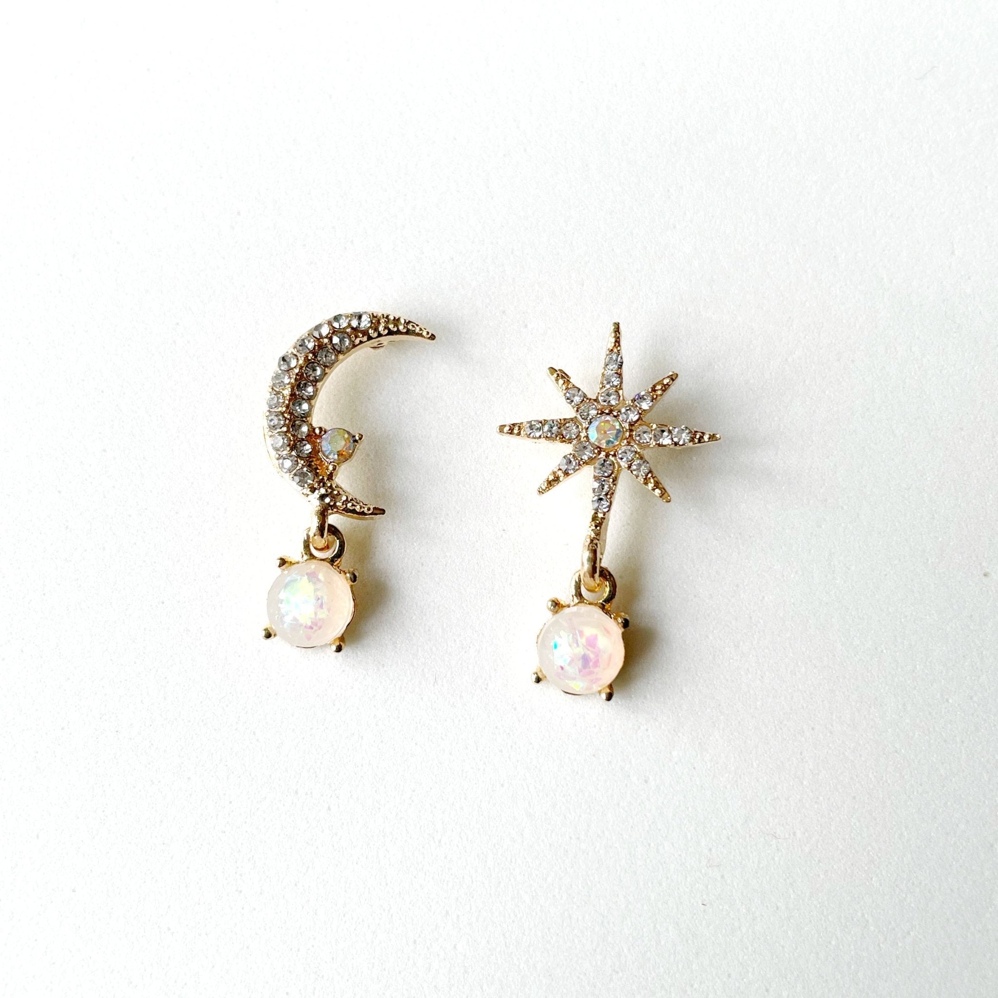 Andromeda Moon and Star Mismatch Earrings - Vintress Fashion
