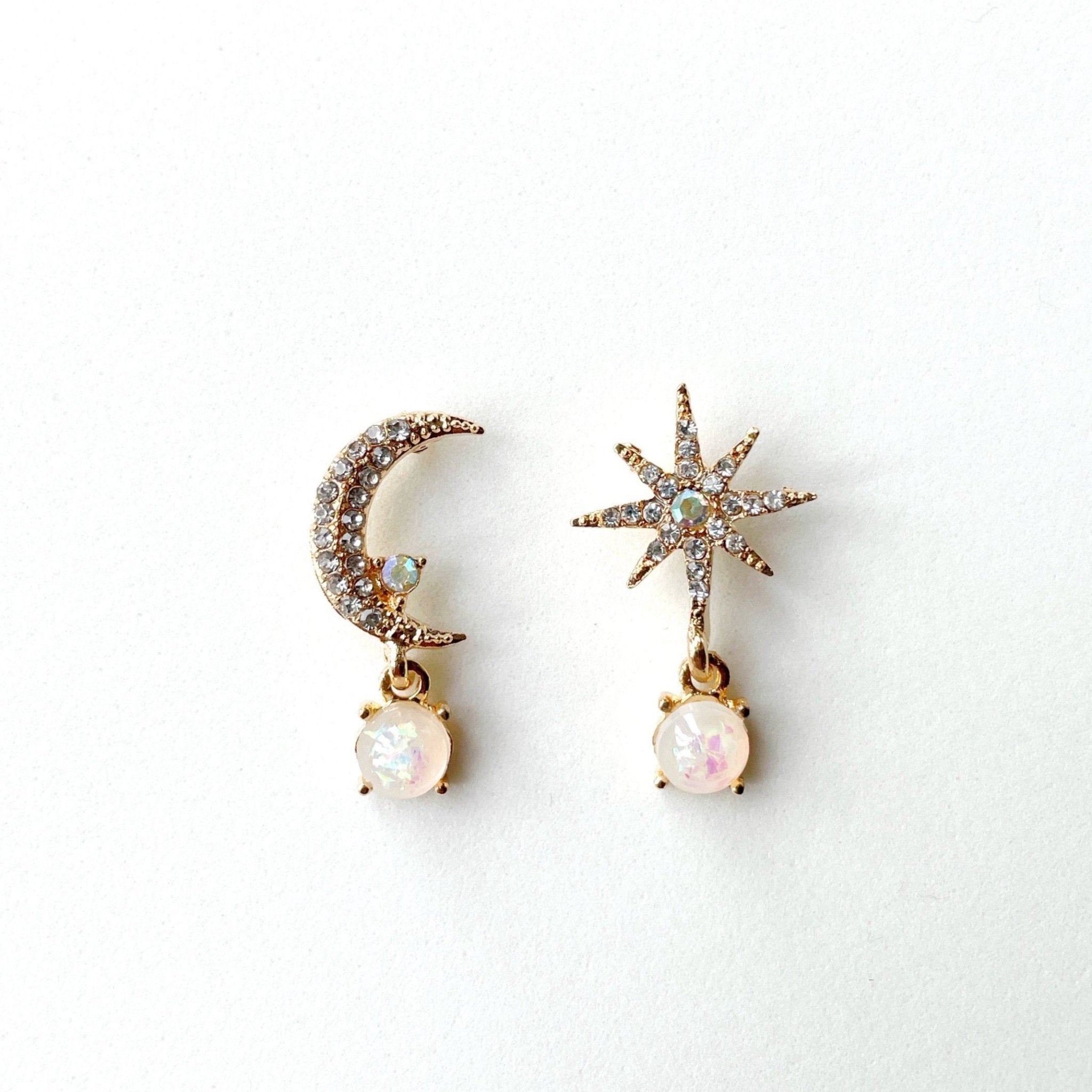 Andromeda Moon and Star Mismatch Earrings - Vintress Fashion