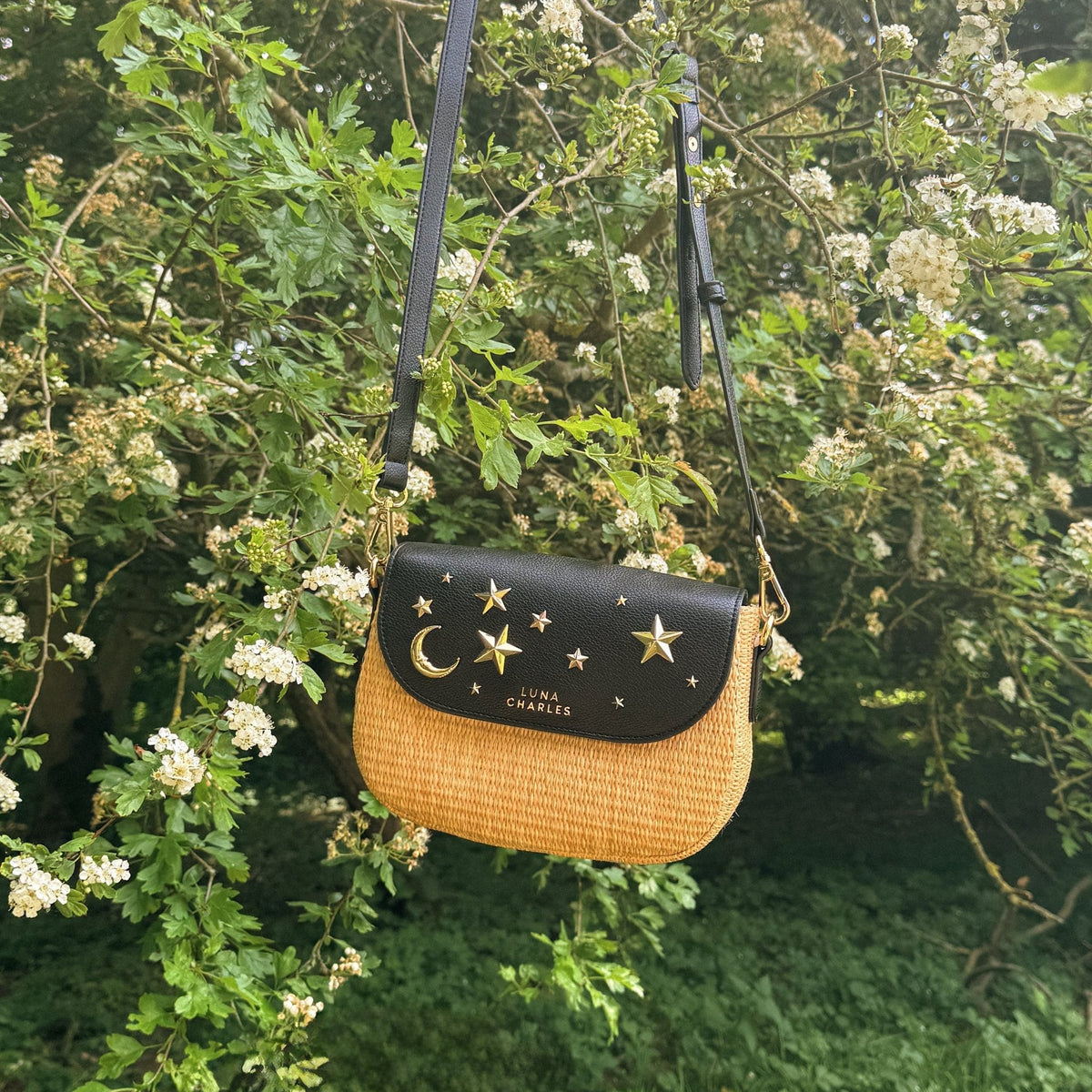 Elena Star Studded Rattan Handbag - Black & Gold - Vintress Fashion