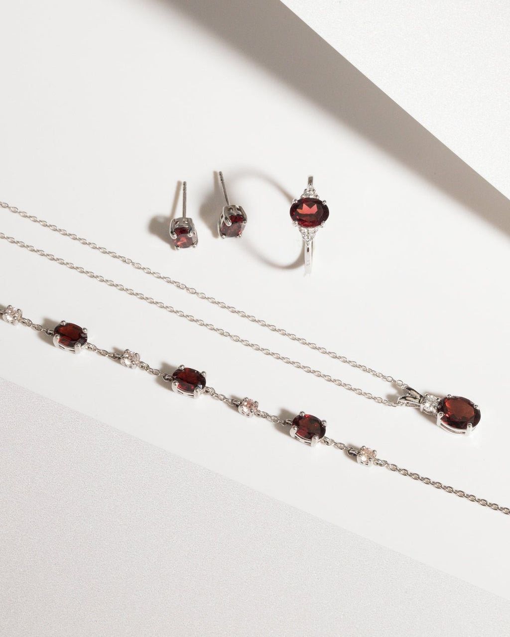 Mini Set 1 - Garnet Jewellery Set in Sterling Silver - Vintress Fashion