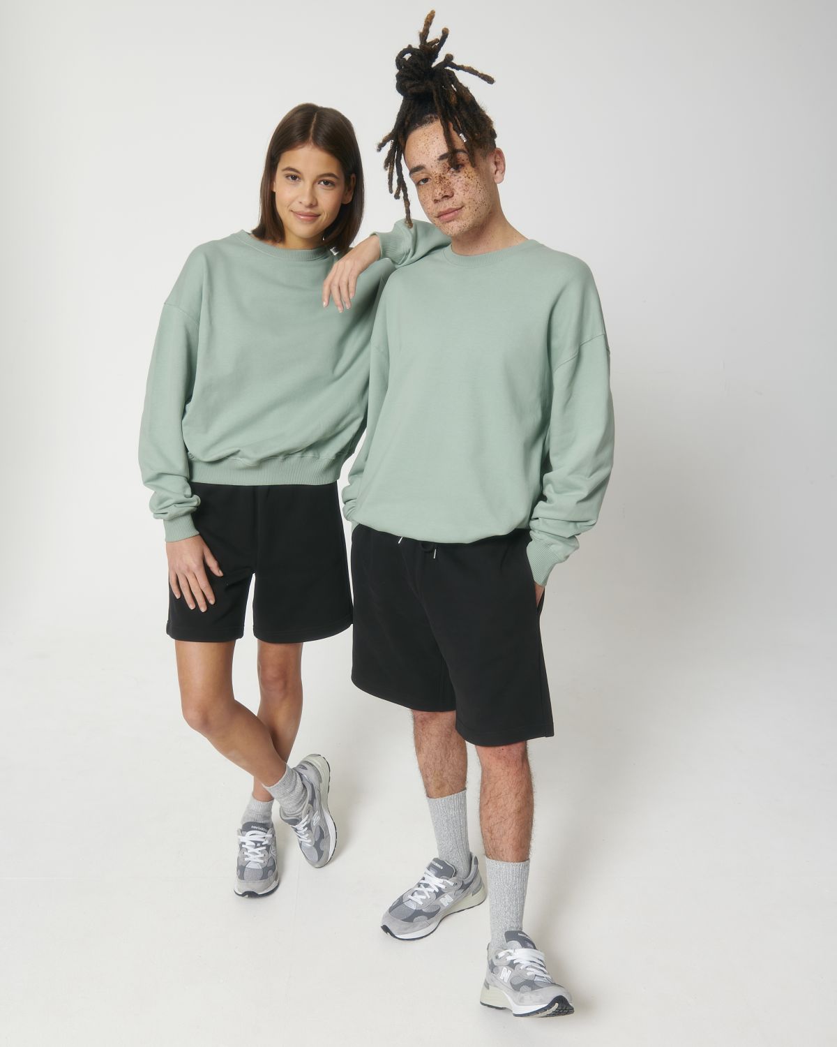 Organic Boxy Heavy Sweatshirt: Unisex - Vintress Fashion