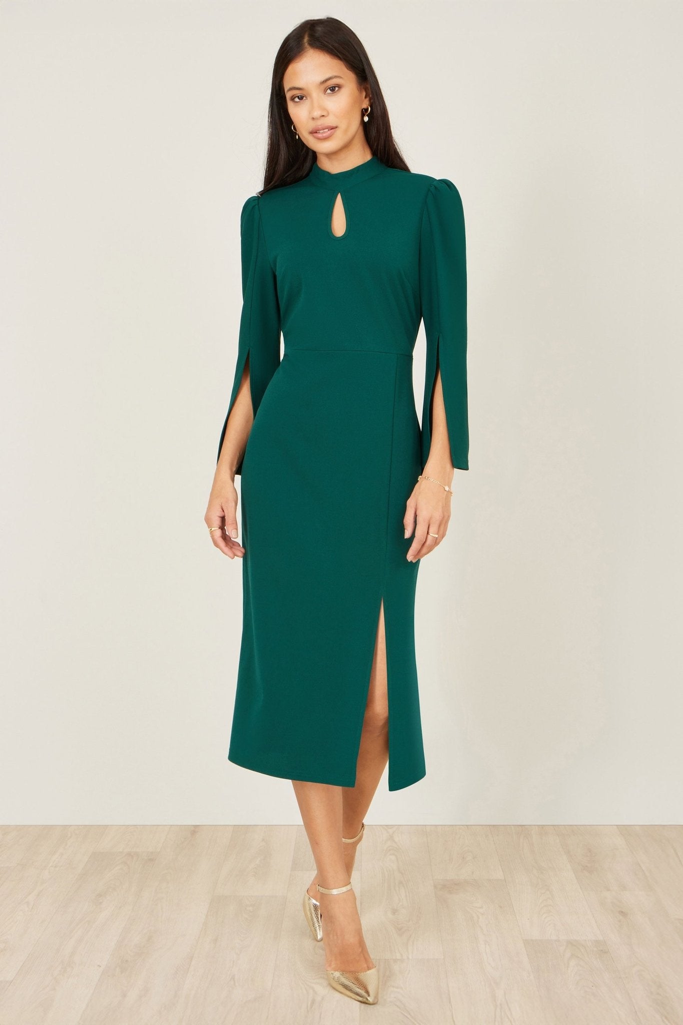 Yumi Green Fitted Midi Dress With Flute Sleeves - Vintress Fashion
